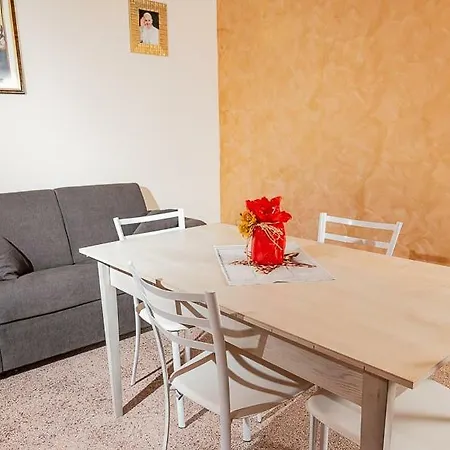 Vico Giardine B&B *
